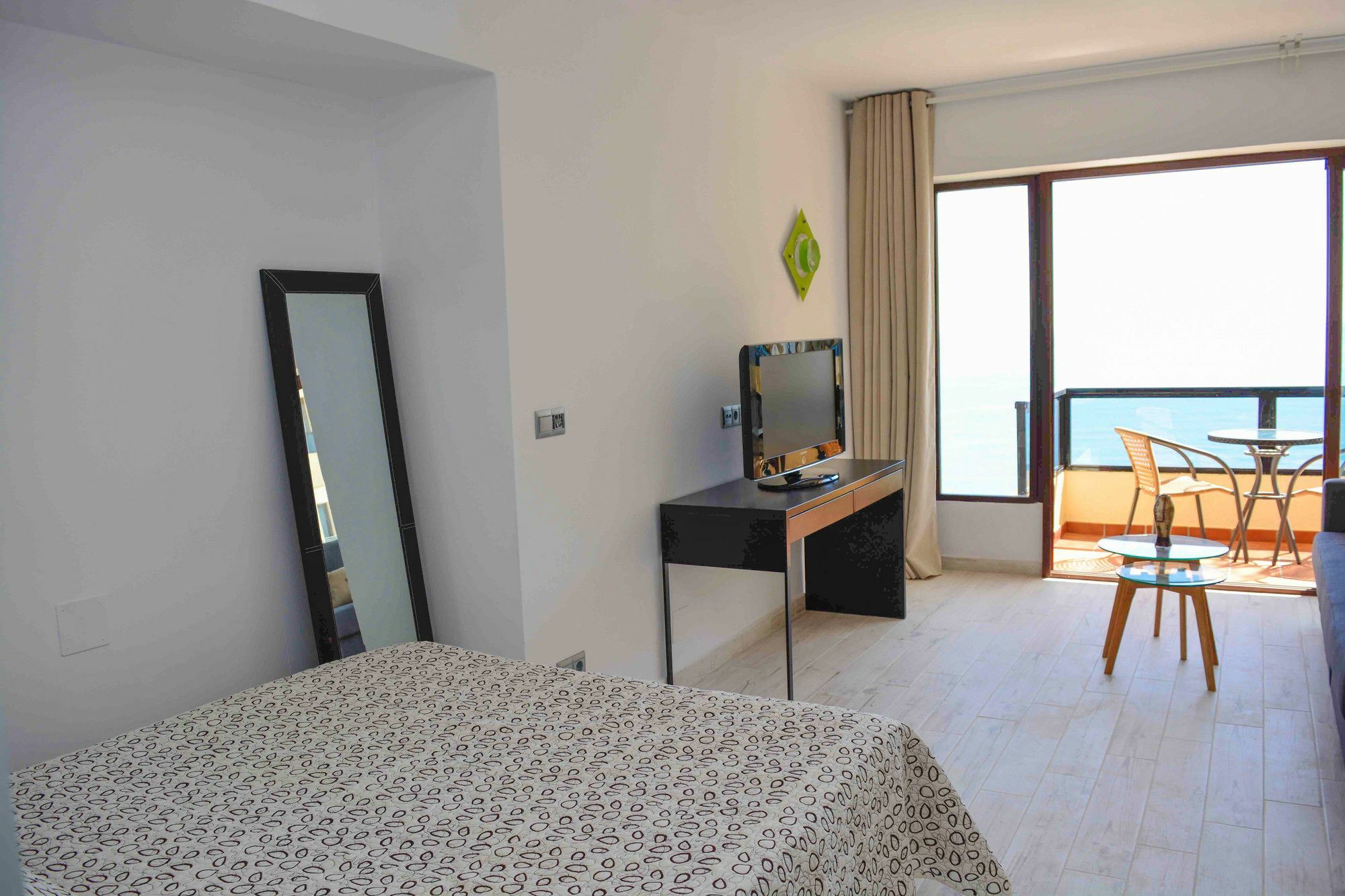 Aloha Playa Benalmadena Canovas Kültér fotó